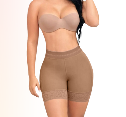 ¡PANTY LEVANTA COLA INVISIBLE!