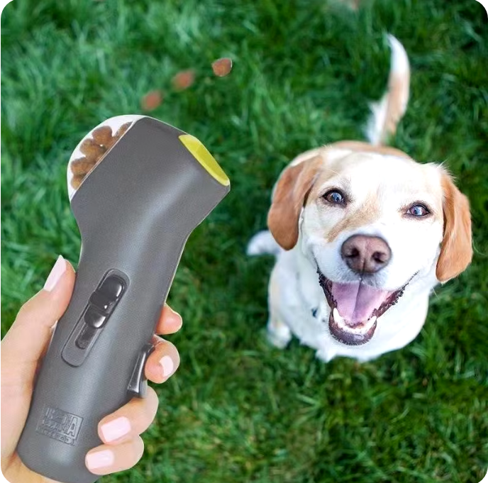 ¡LANZADOR DE COMIDA PARA MASCOTAS!
